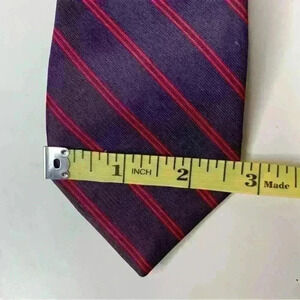 Tai Tsin Men’s Striped Pure Silk Tie